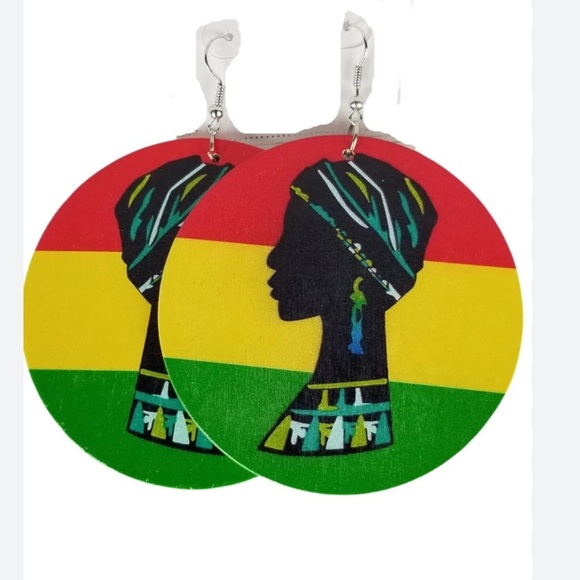 Wooden African Queen Dream Plus  Earrings Lightweight - Picture 1 of 9